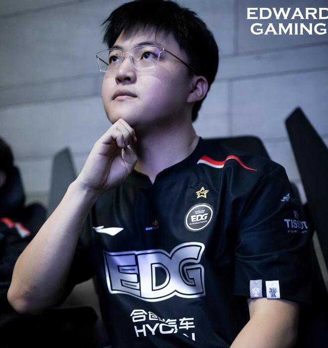 玩加电竞-Uzi关键节点挺进下一轮，RNG带队取胜！的简单介绍