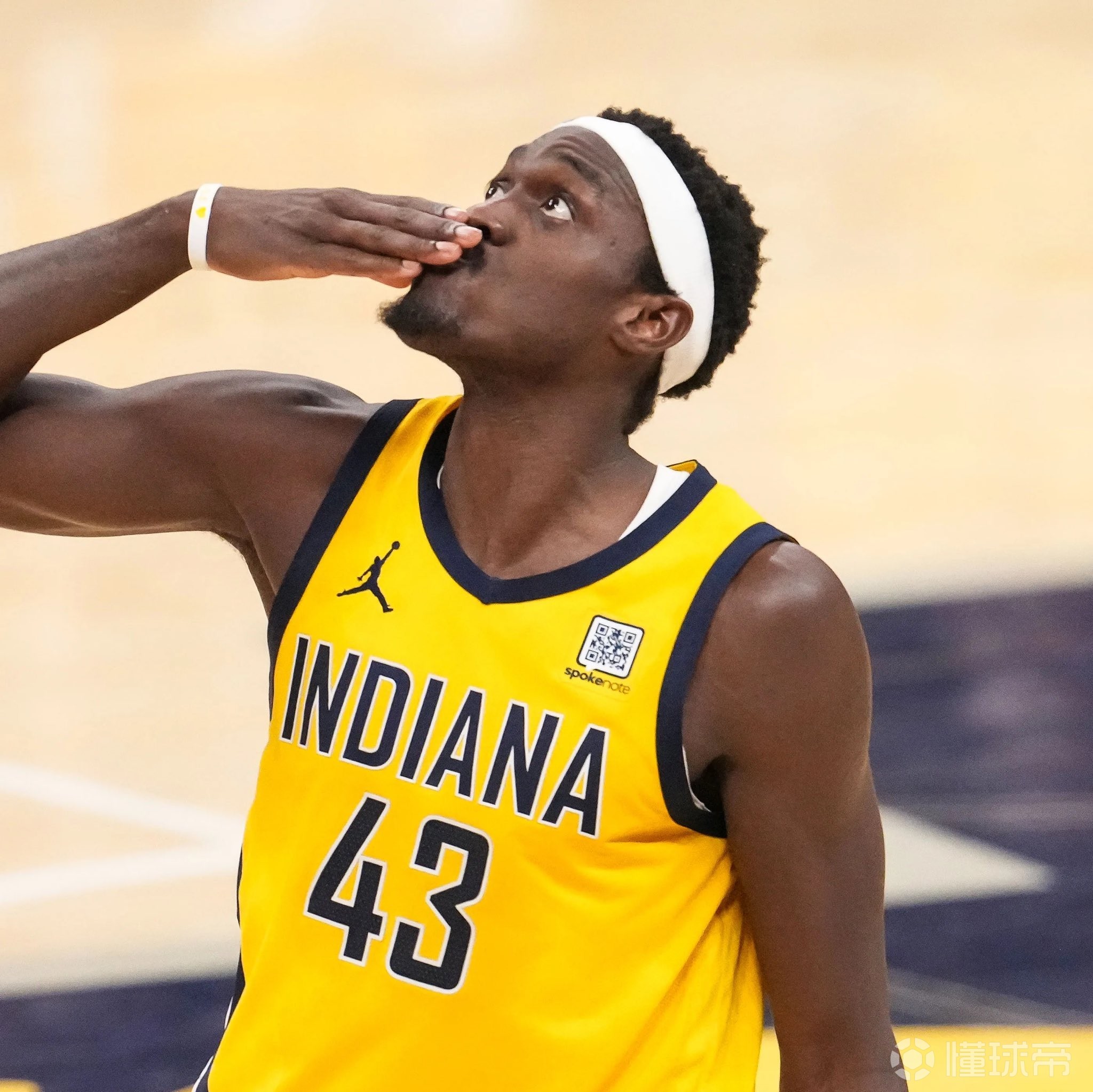 玩加电竞-包含西亚卡姆爆冷击败掘金，突破纪录引爆全场！的词条